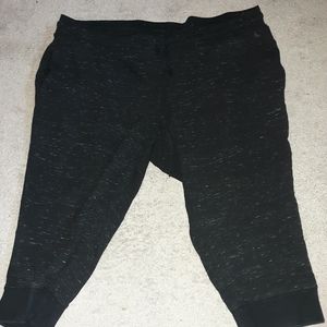 Torrid active capris